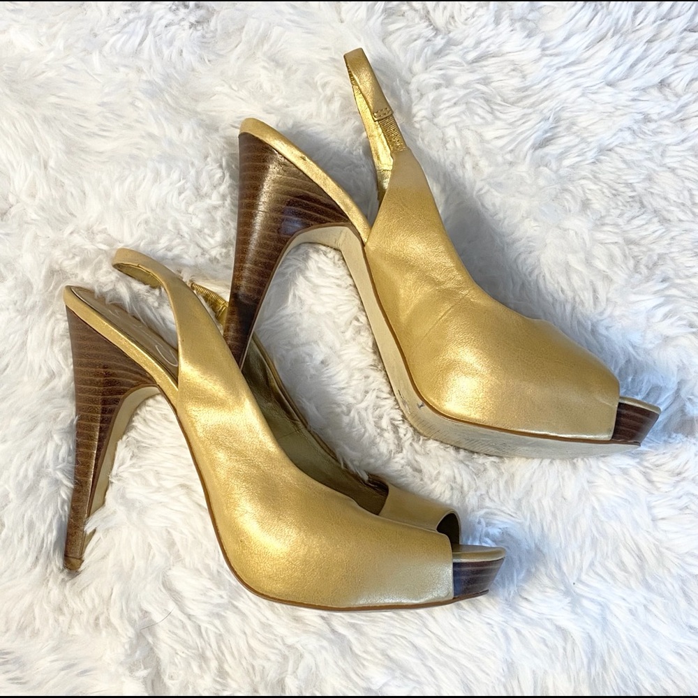 Jessica Simpson 5 inch peep toe gold heels